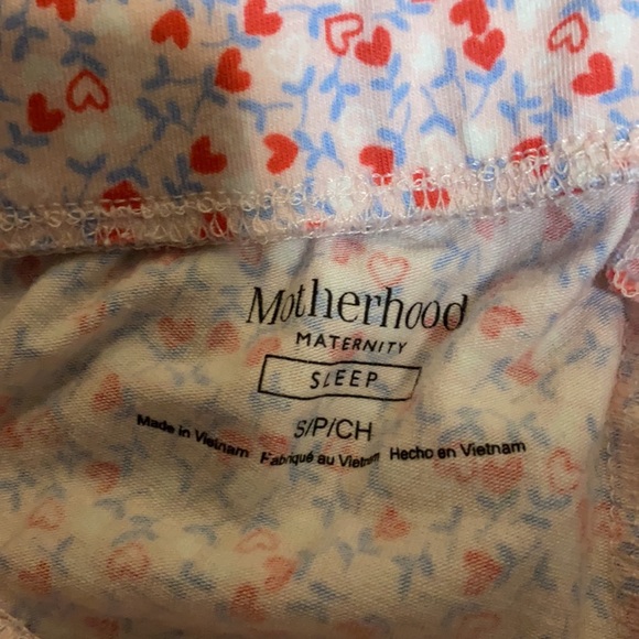 BNWOT super soft Motherhood Maternity Sleep Pants with heart flowers design! - Picture 3 of 4